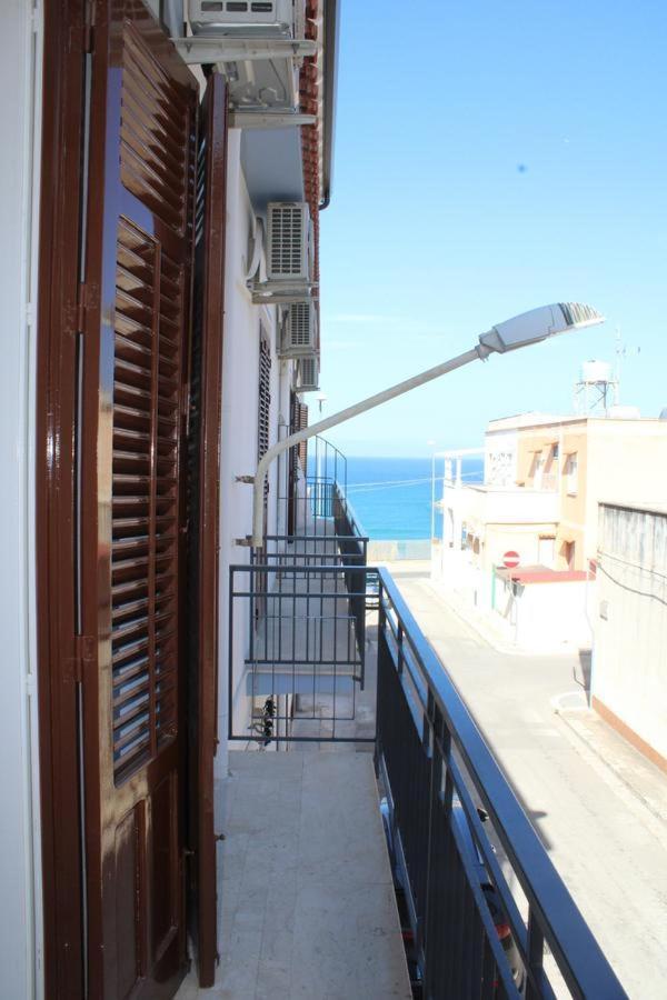 Apartmán La Stanza Vicino Al Mare , Una Camera Da Letto E Bagno Con Balcone Vista Mare Balestrate Exteriér fotografie